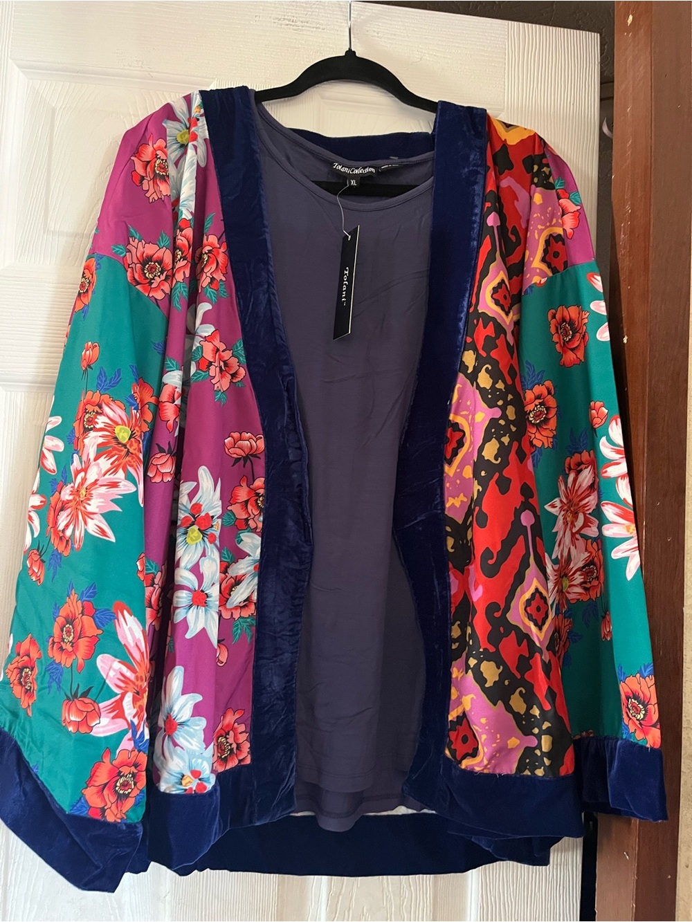 NWT Tolani Analia 3-Piece Sleep Loungewear Set Velvet Trim Boho Patchwork Floral - Picture 5 of 7